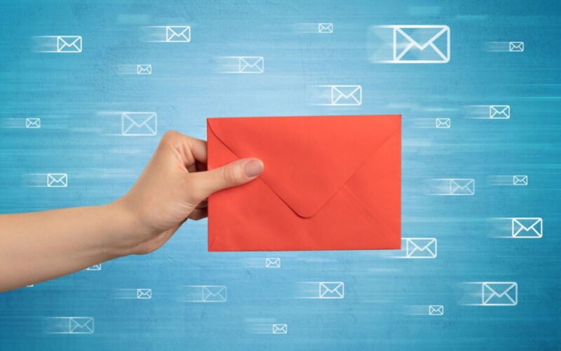 advantages direct mail customer engagement 1