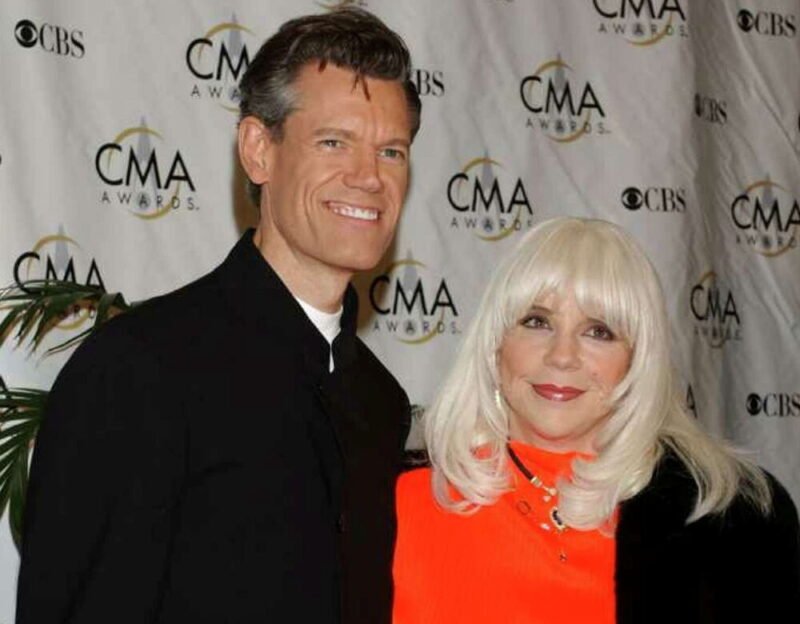 elizabeth hatcher travis i2654