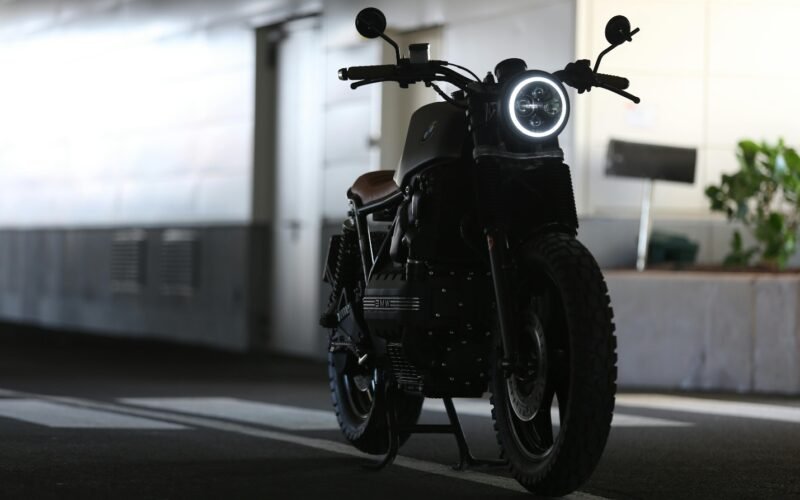 5 tips for moving your motorcycle without damage