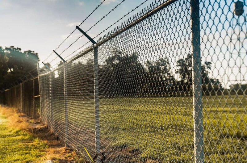 chain link fencing