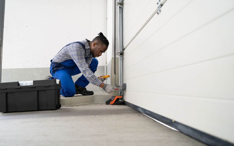 garage door repair service