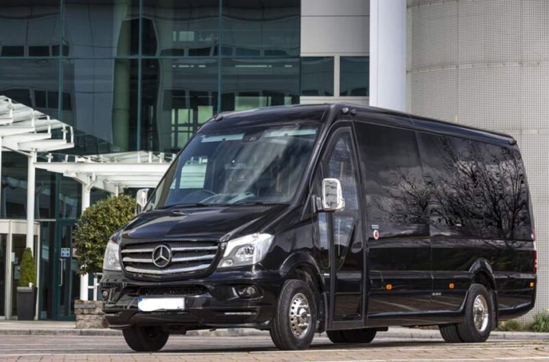 mini bus hire melbourne