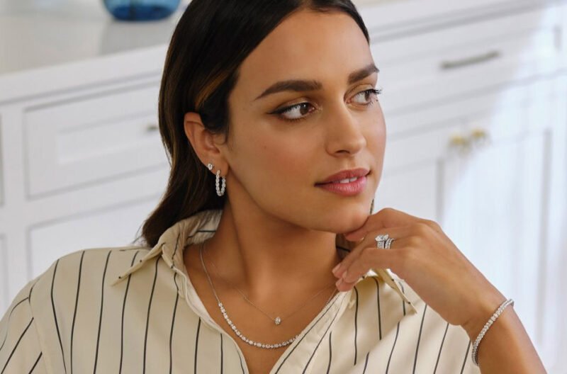 quiet luxury & minimalist style jewellery