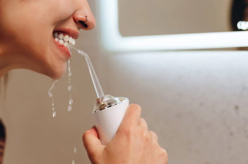 water flosser using