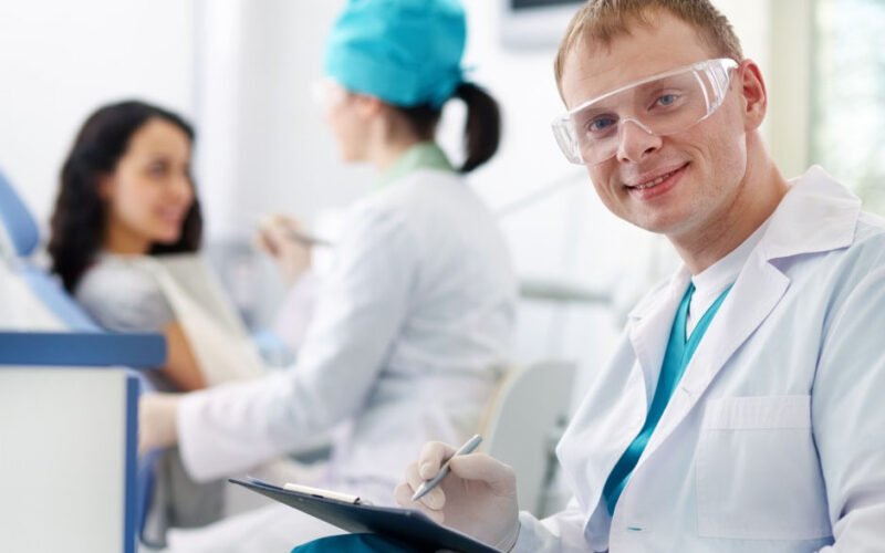 why every dental clinic needs a strong online strategy