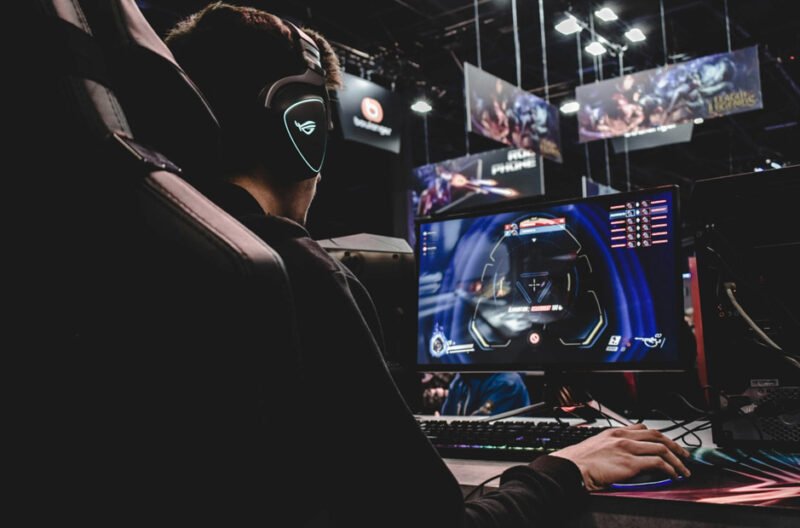 aspiring hispanic gamers