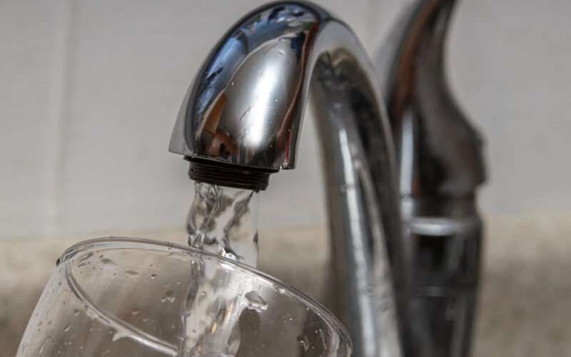 benefits of using an inline water filter in your caravan