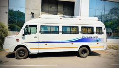 complete guide to tempo traveller rentals in mumbai