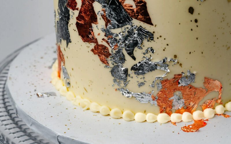 custom cakes