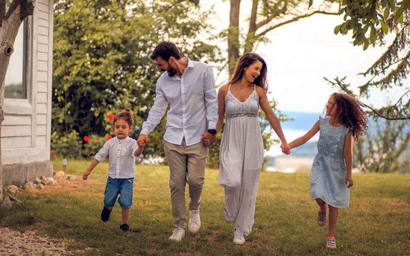 helping families thrive abroad