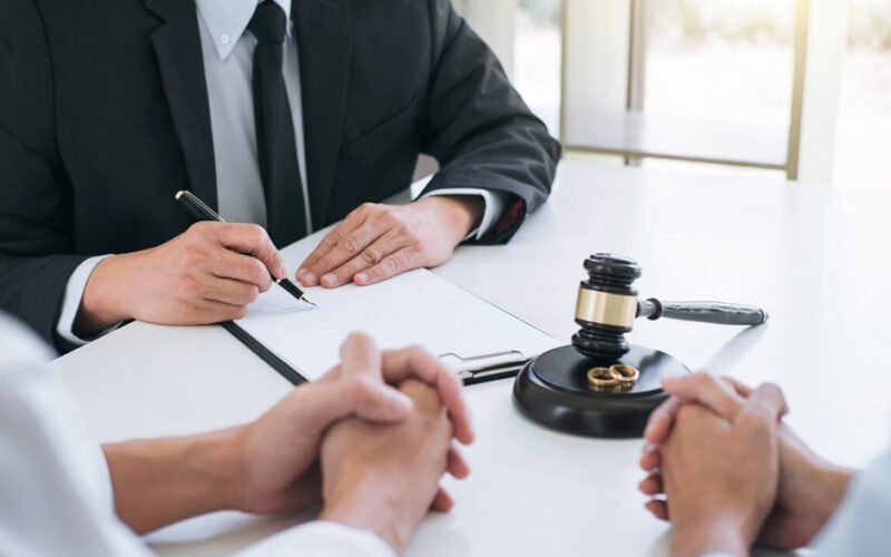 hiring a divorce law firm
