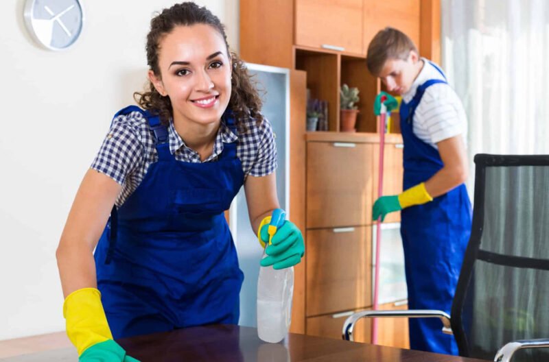 house cleaning maids