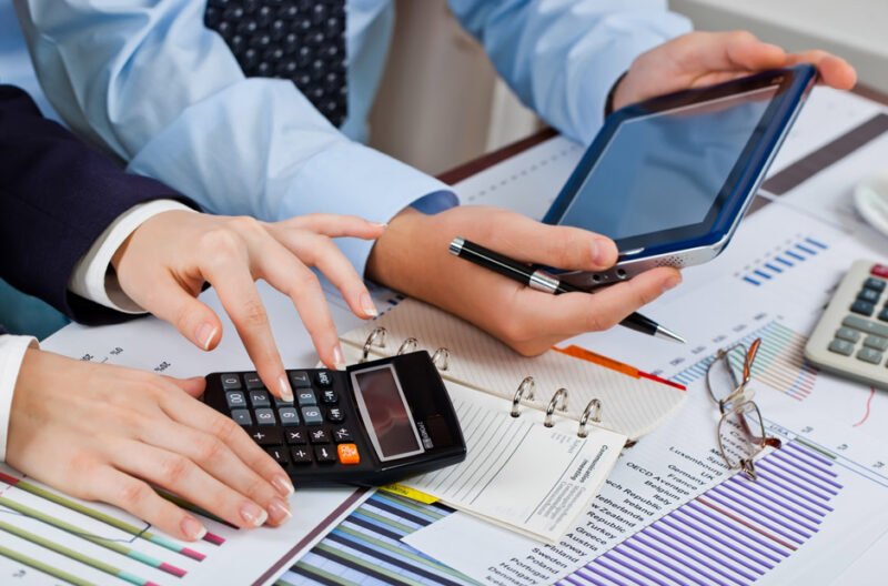 peo services to simplify hr