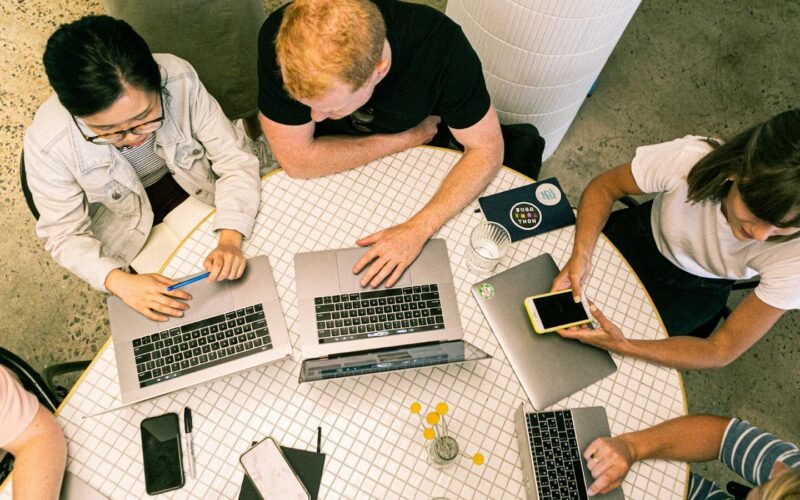 the startup guide to coworking contracts
