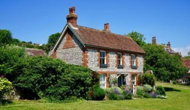 top common repair issues every old house owner must know