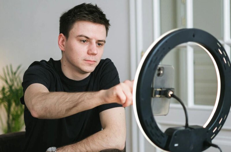 effortlessly make videos that shine on any social media platform