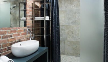 four modern bathroom design elements for a luxe look
