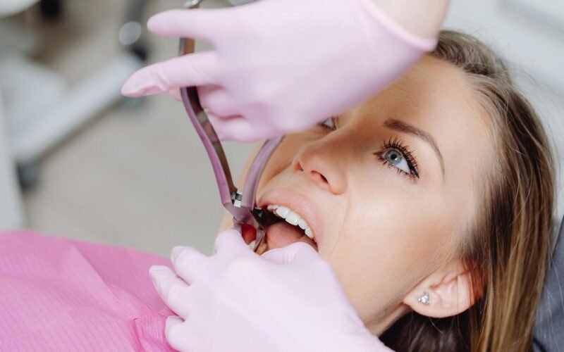 guide to choosing the right dental clinic