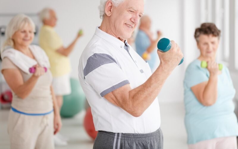 how engaging activities keep seniors active, social, and healthy