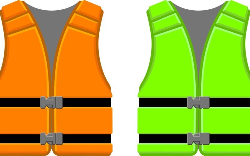 how innovative reflective clothing enhances worker visibility