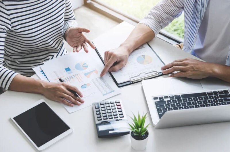 how small business owners can benefit from strategic financial planning