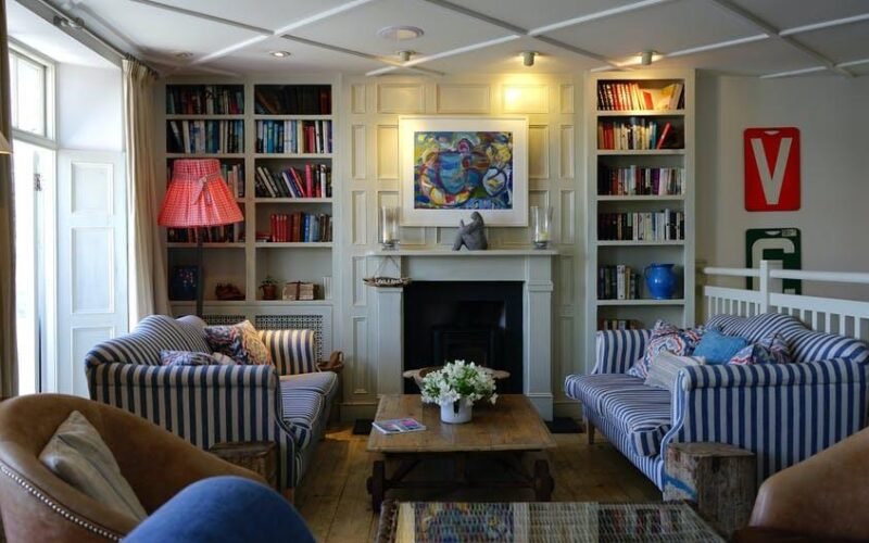 the ultimate guide to renting a cozy 1 bedroom apartment