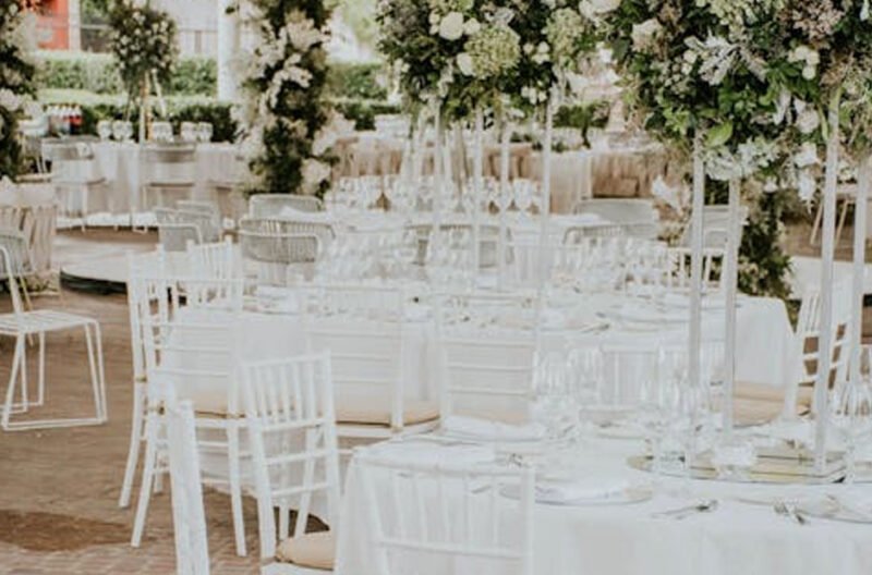 what do wedding planners do