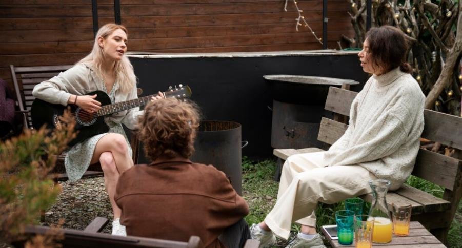 creating a resort like ambience at home with thoughtful outdoor furniture