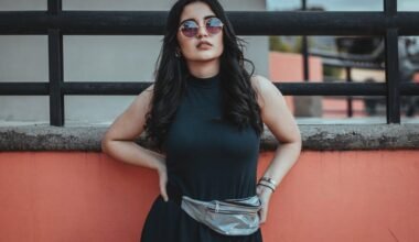 creative ways to incorporate fanny packs into everyday outfits