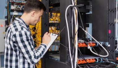 how data center switches improve network efficiency and performance 1