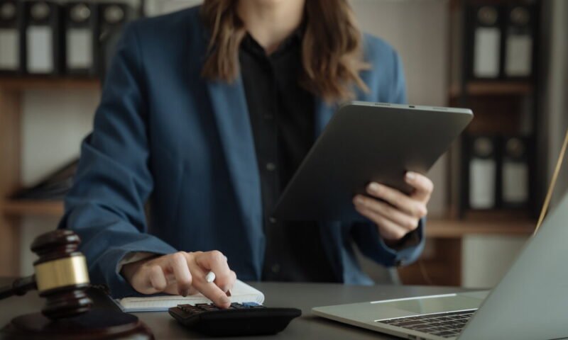 how personal injury lawyers calculate your potential settlement