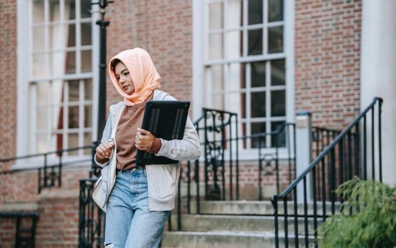 how to choose the best student apartments for your college lifestyle