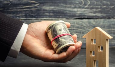 how to evaluate cash offers