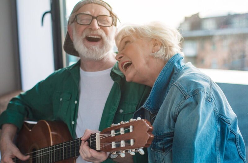 the therapeutic power of music in senior living