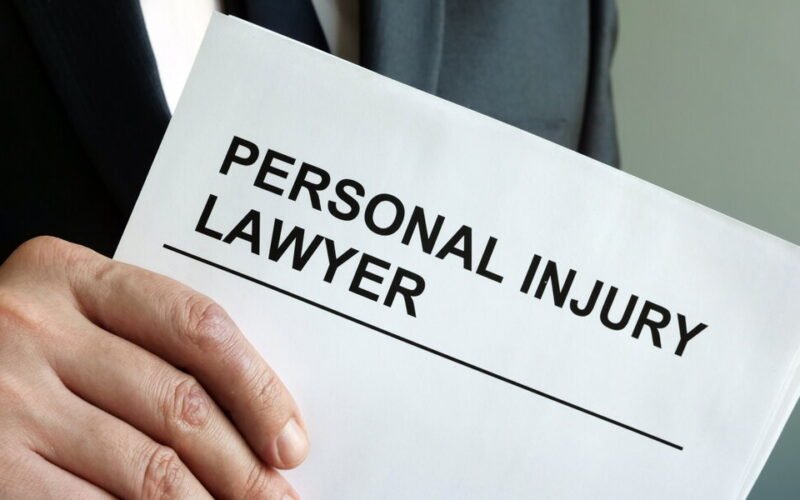 when to hire a personal injury lawyer for your case