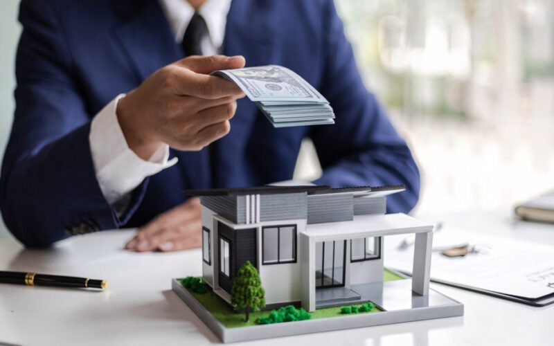 why commission advances are becoming a standard business tool for modern realtors