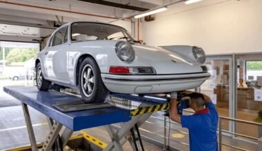 5 reasons why your porsche requires timely check ups