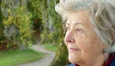 essential care strategies for seniors experiencing cognitive decline
