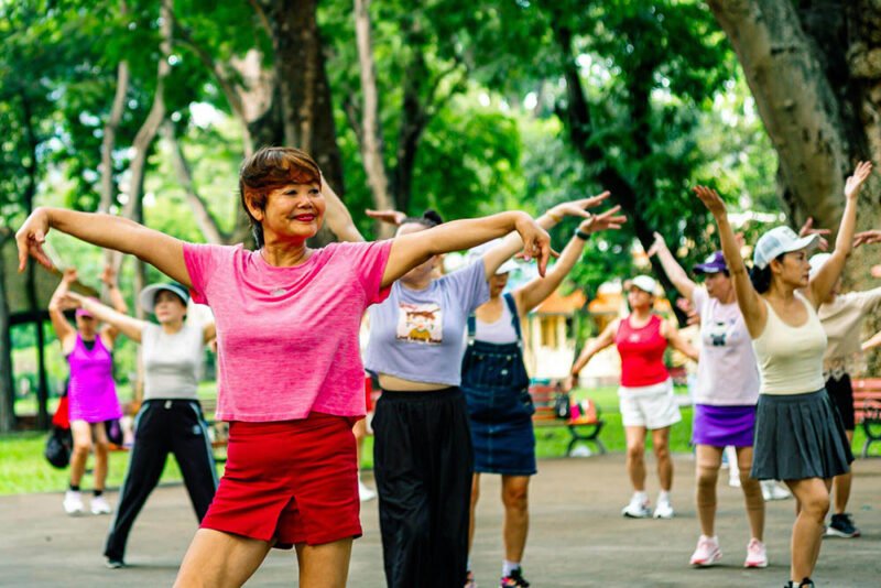 how seniors can reduce stress and improve well being