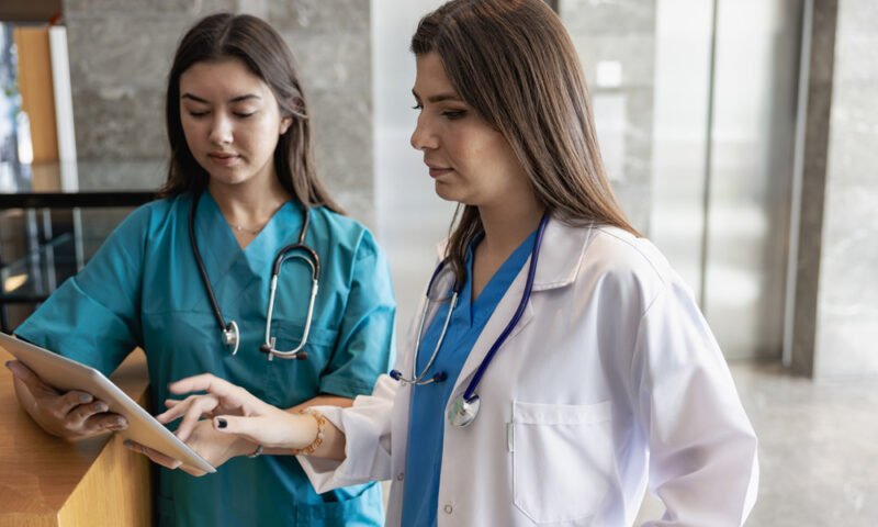 what makes field based clinical roles rewarding for nurse practitioners