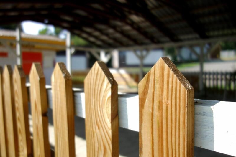 which wood lasts longer outdoors