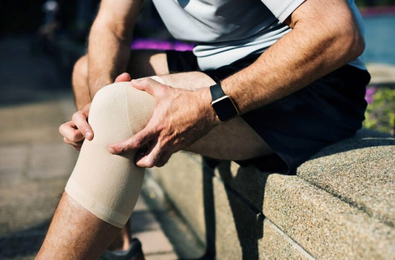 knee injury treatment