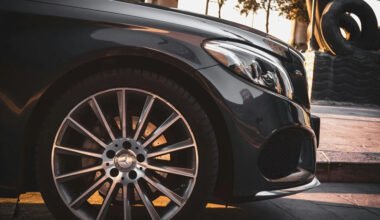 how luxury vehicles are shaping modern travel