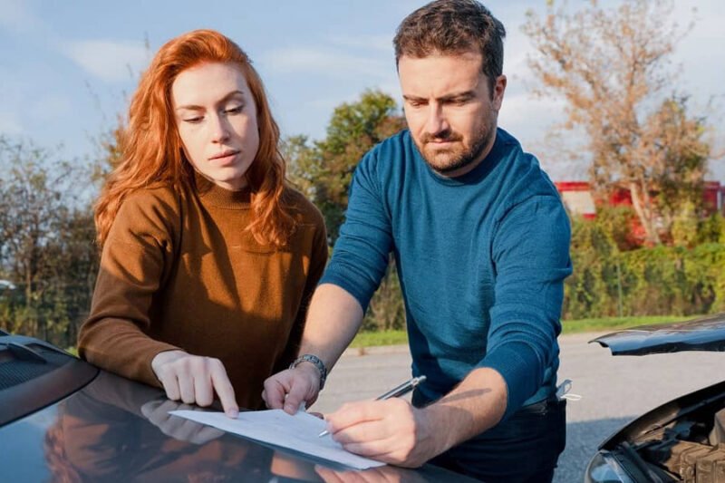 how a car accident lawyer handles negotiations with insurers