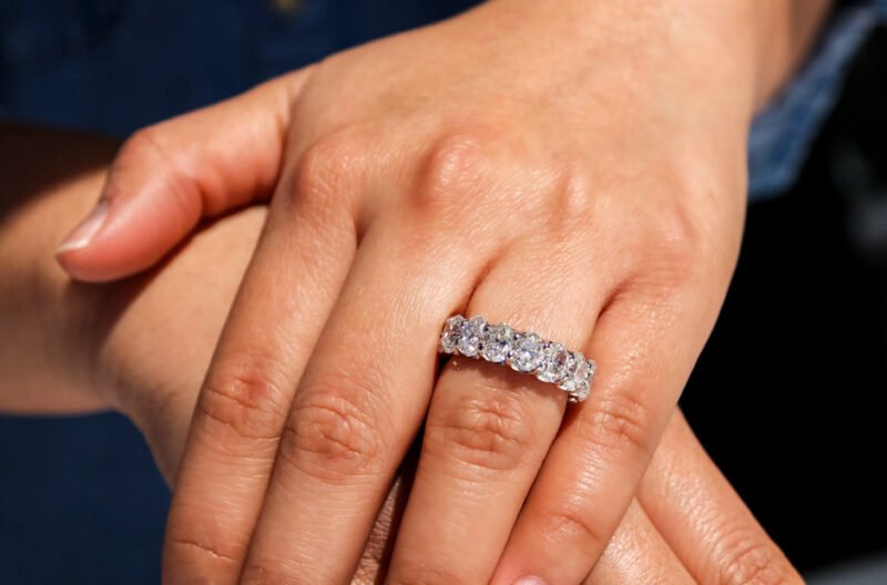 what makes a diamond retailer trustworthy according to today’s buyers