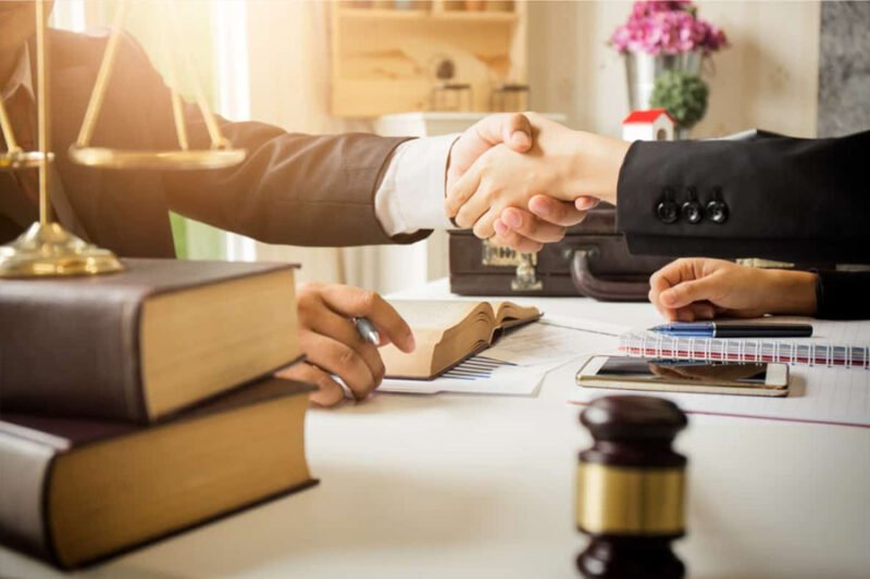 why hiring a custody attorney is essential in divorce