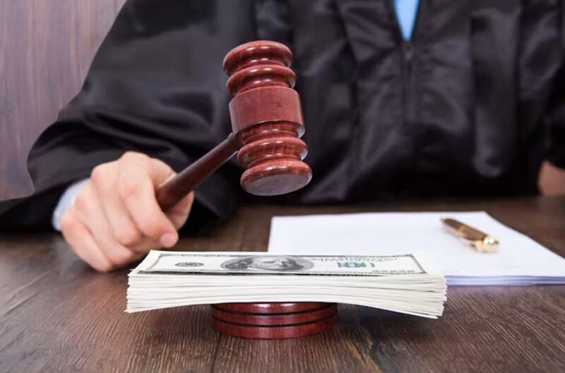 how lawyers determine claim value in injury compensation cases