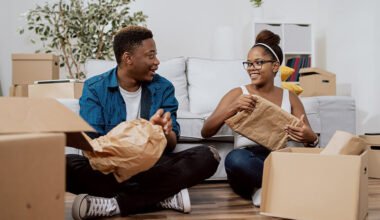 how to navigate a move