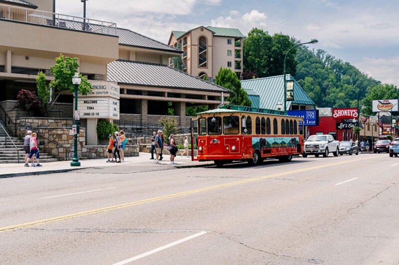 simple ways to keep kids happy and engaged