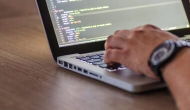 what business owners can do to help employees stay informed on ai (1)